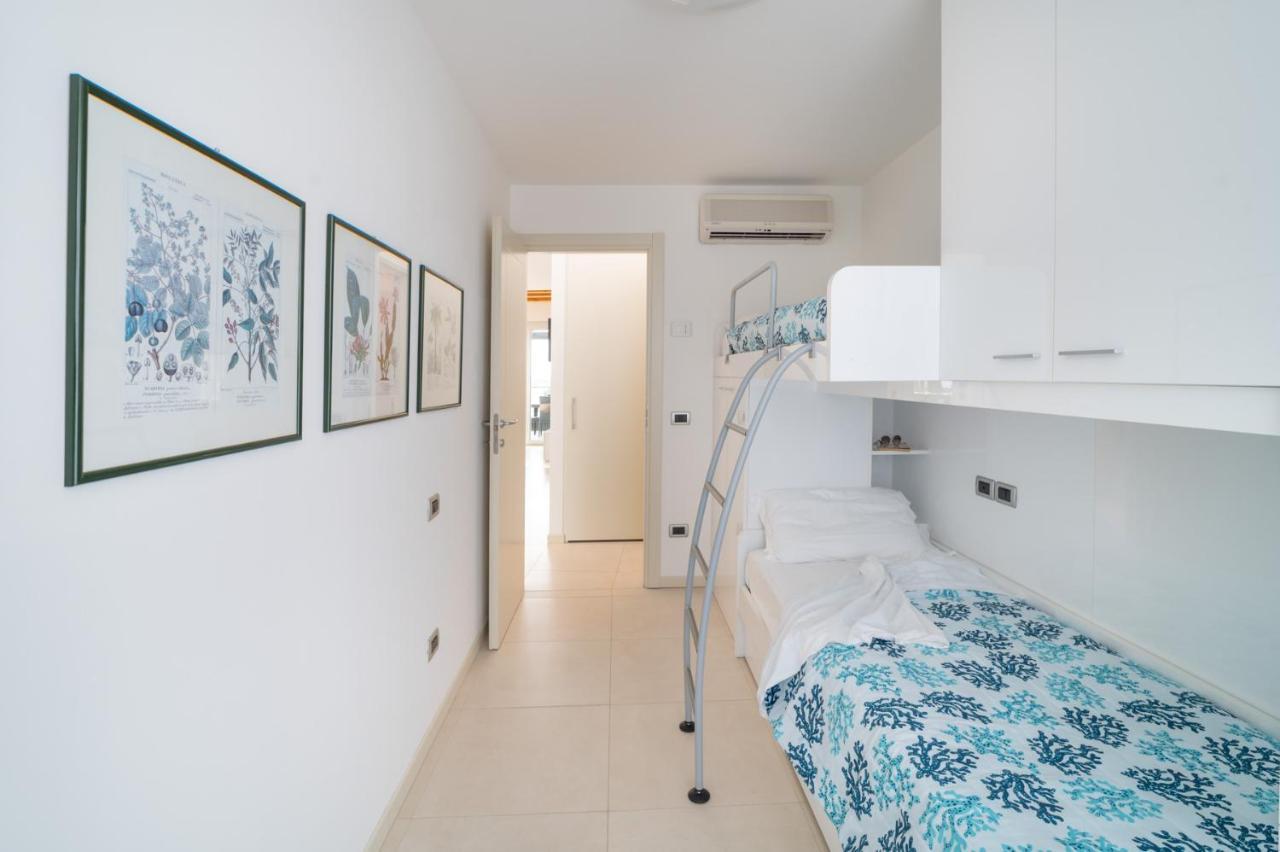 Residenza Ore Felici Lignano Sabbiadoro Exterior photo