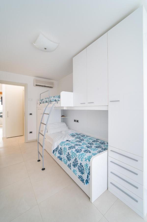 Residenza Ore Felici Lignano Sabbiadoro Exterior photo