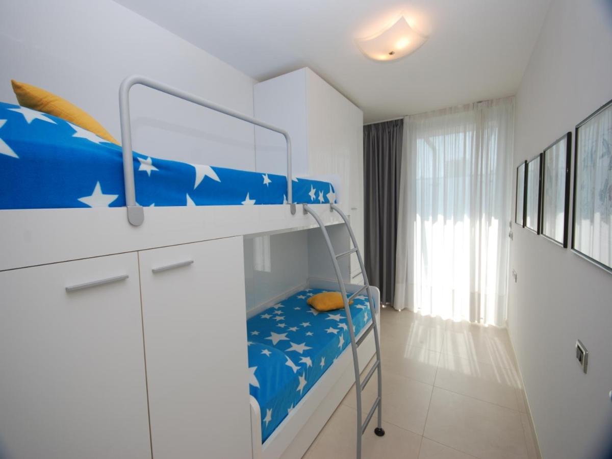 Residenza Ore Felici Lignano Sabbiadoro Exterior photo