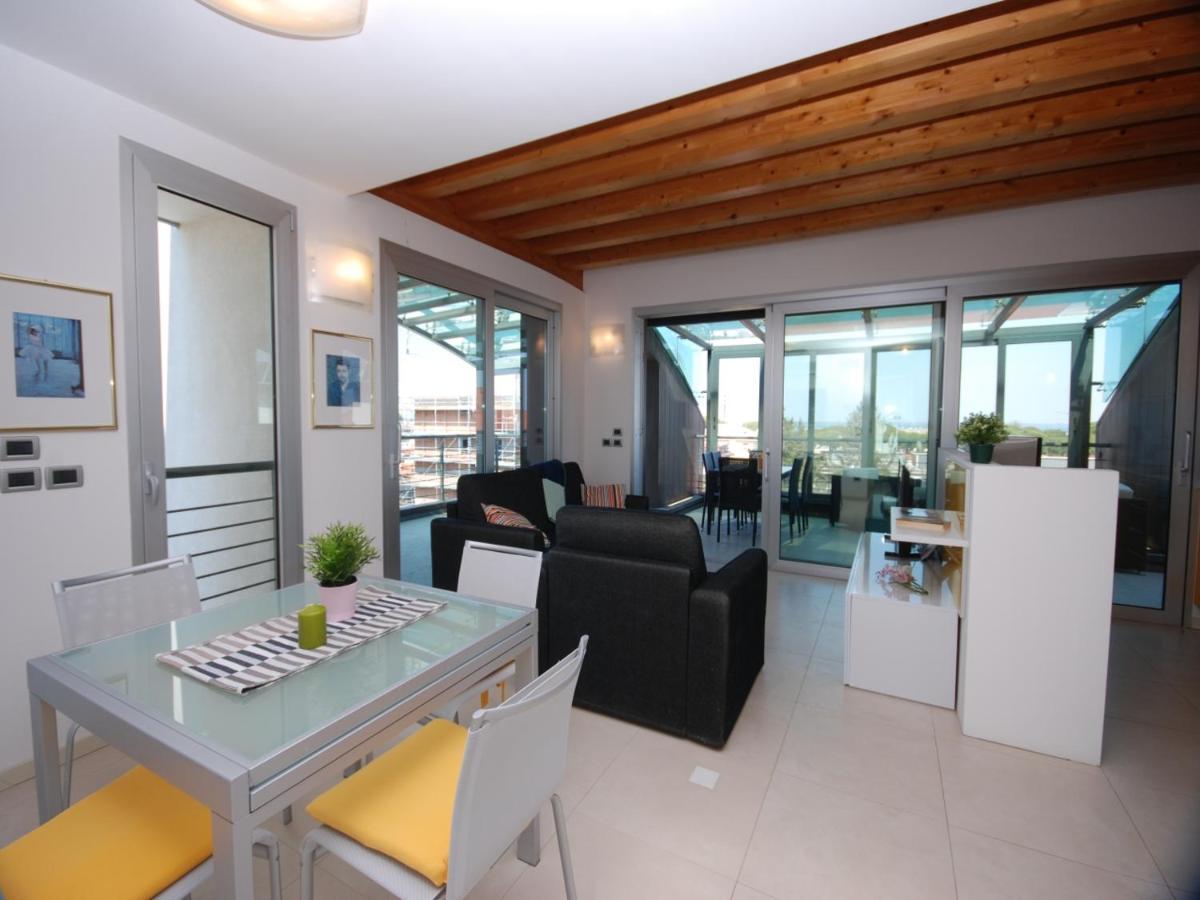 Residenza Ore Felici Lignano Sabbiadoro Exterior photo